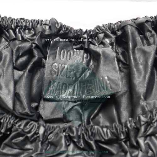 Reusable black PVC mens rain pants waist label